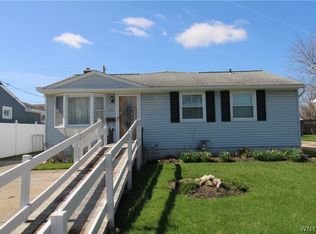 125 Isabelle Rd, Cheektowaga, NY 14225