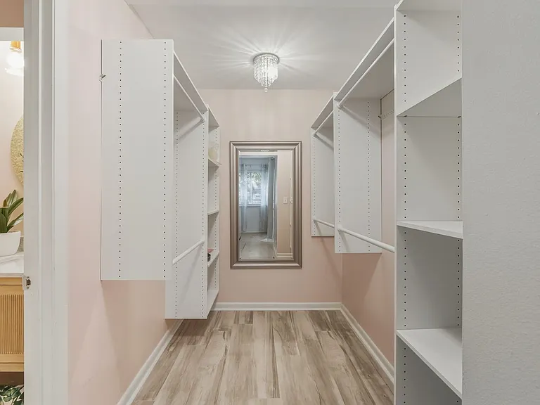 1077 Sardis Cove Dr — Photo 23