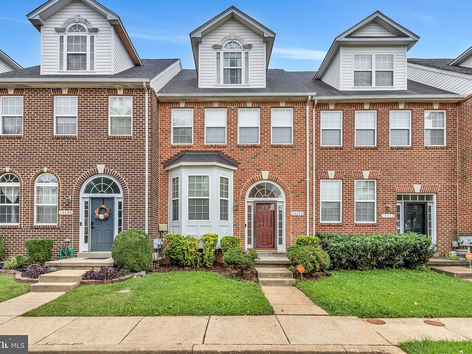4 bed, 3.5 bath, 2252 sqft, $2,750 — Photo 1