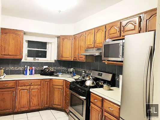 Rented by Highline Residential | media 2