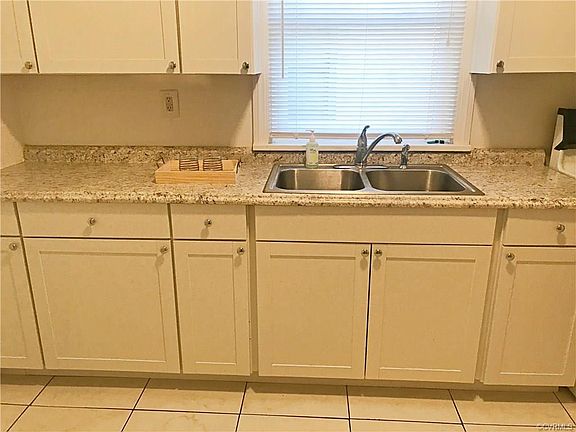 5th image of 3505 Patrick Ave