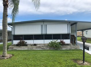 15742 Breezy Point Dr #133, North Fort Myers, FL 33917