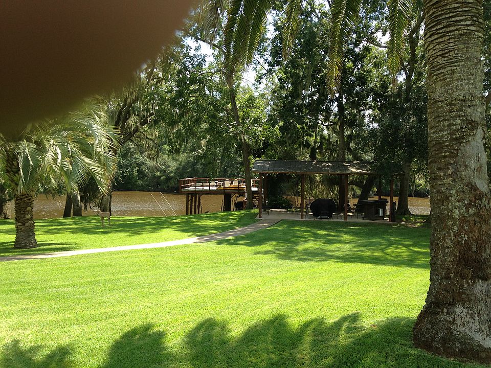 2nd image of 4853 County Road 747a