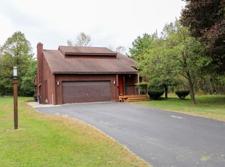 7 Bouchard Dr, Peru, NY 12972