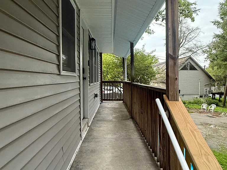 685 Violet Ave #1 — Photo 21