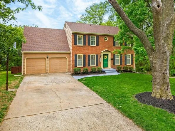 4301 NE 48th Ter, Kansas City, MO 64119