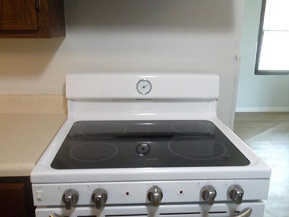 5th image of 1504 Colony Park Dr APT 4
