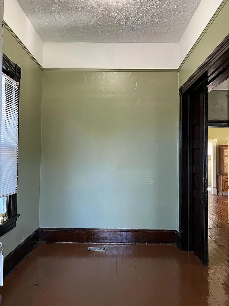 2 bed, 1221 sqft, $800 — Photo 2