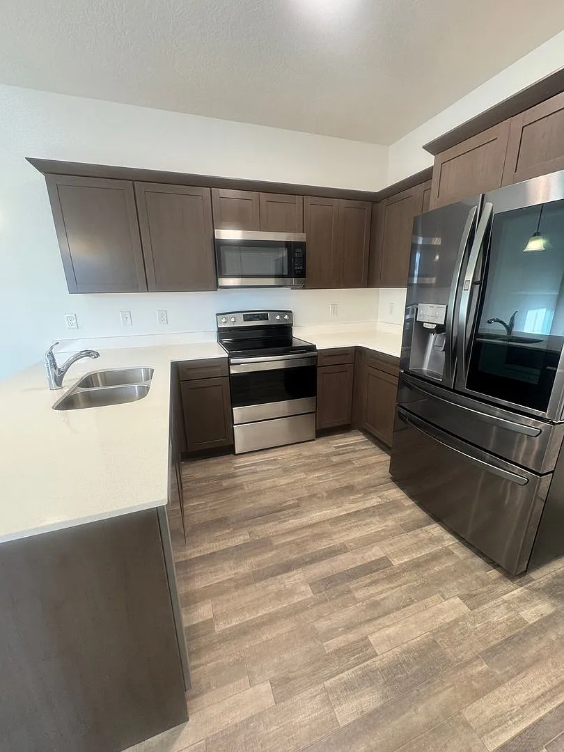 Beautiful Lehi Condo for rent! — Photo 3