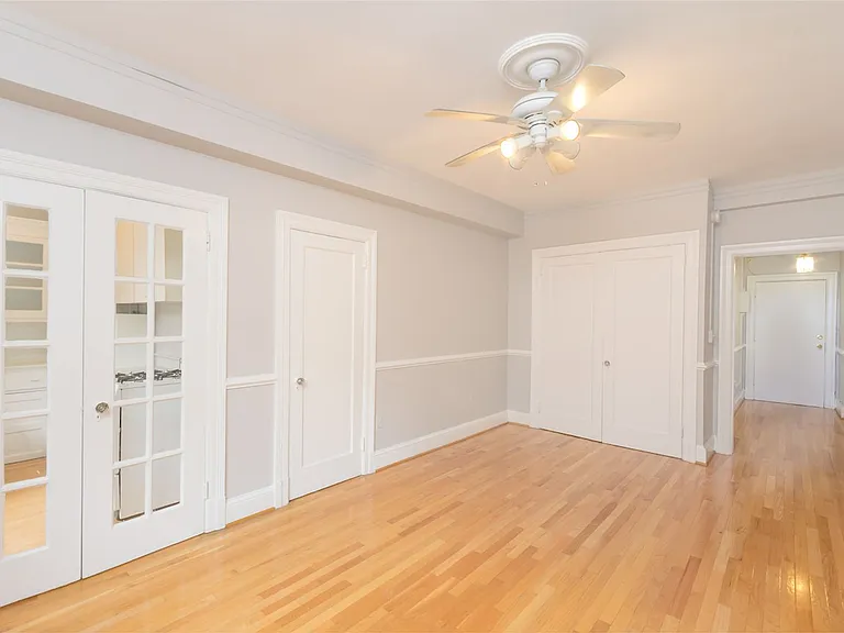 1101 L St NW #208 — Photo 7