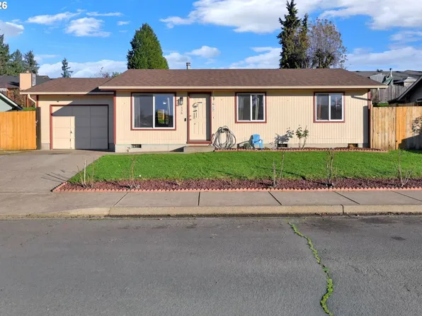 1336 S 7th St, Cottage Grove, OR 97424