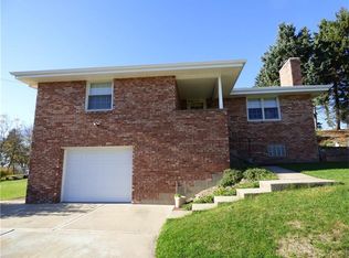 100 Bell Ct, Mc Kees Rocks, PA 15136