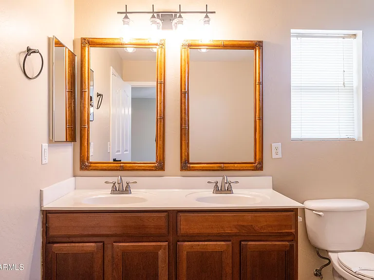 1531 S Longspur Ln — Photo 14