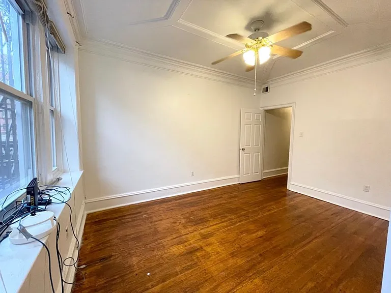 4640 Sansom St #O1 — Photo 24