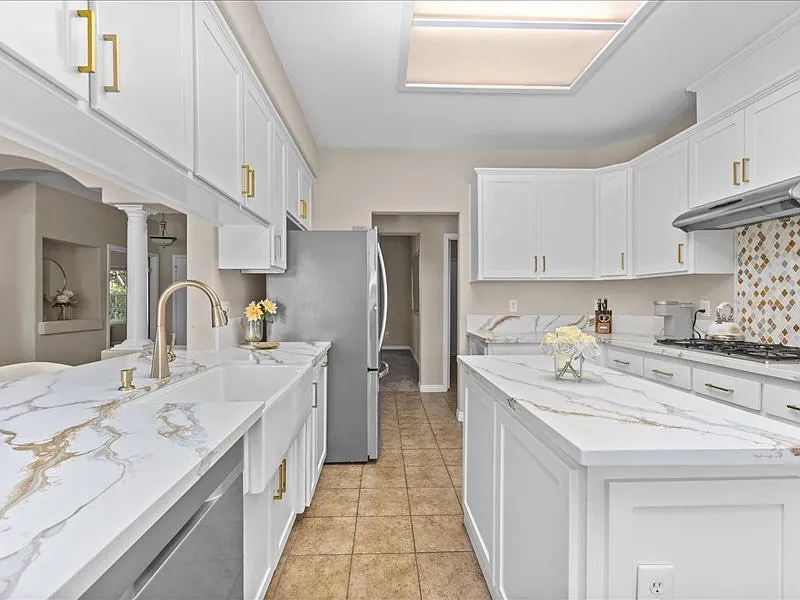 Dorsey Ct, Bakersfield — Photo 2