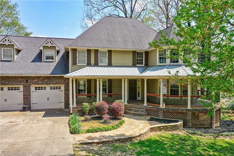 1st image of 1003 Crabtree Close
