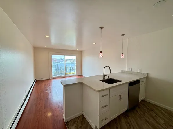 355 24th Ave APT 301, San Francisco, CA 94121