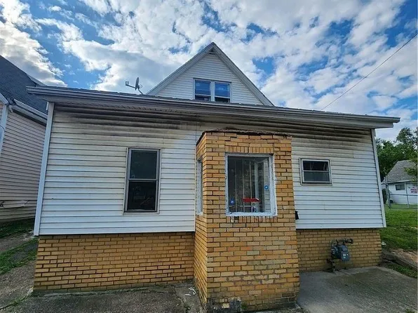 38 Ontario St, Buffalo, NY 14207