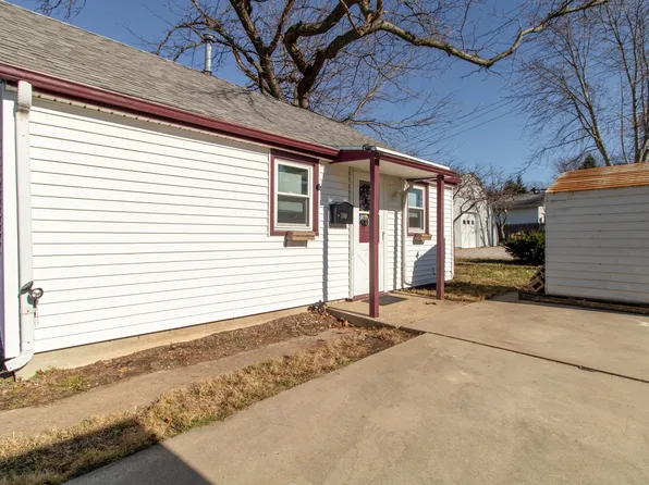 1101 N State St, Bloomington, IL 61701