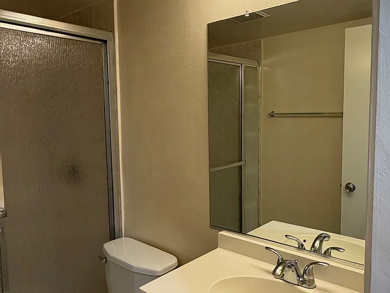 1122 Linden Ave #3 — Photo 10