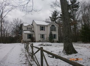 1165 Sierra Trails Dr, East Stroudsburg, PA 18302