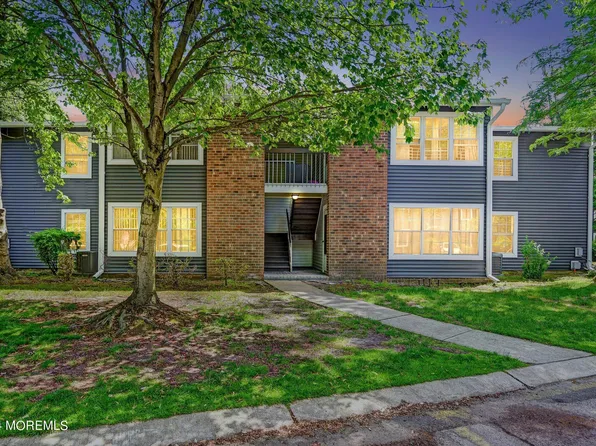 101 Pennsylvania Way, North Brunswick, NJ 08902