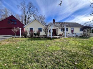 100 Mountain View Rd, Somers, CT 06071