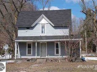 11242 Main St, Honor, MI 49640