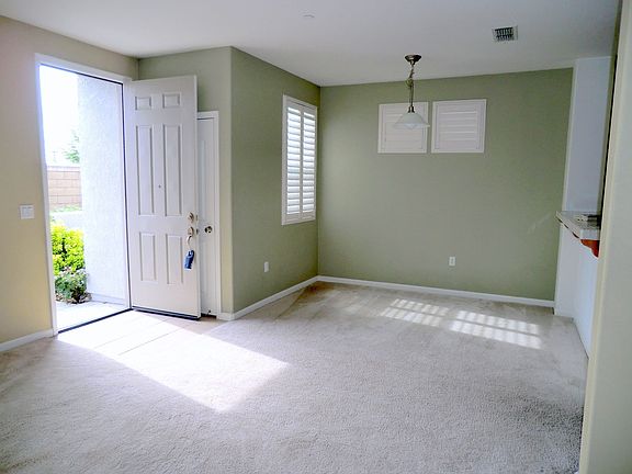 5th image of 504 Dante Cir