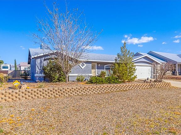 4th image of 9614 N Stetson Drive