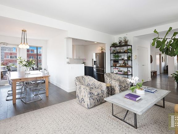 3rd image of 483 Washington Ave APT 7A