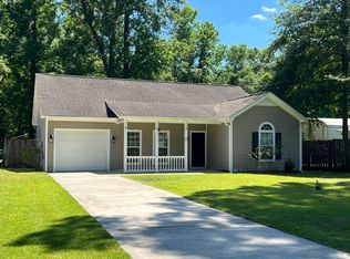28 Azalea Ave, Ridgeland, SC 29936
