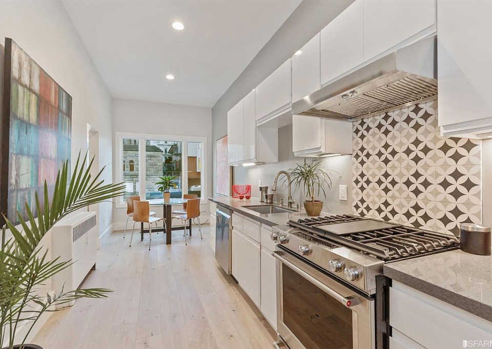 1st image of 1620 Broadway APT 3