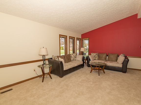 Spacious Living Room