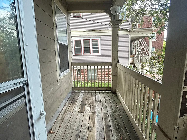 319 N Pinckney St #1 — Photo 24
