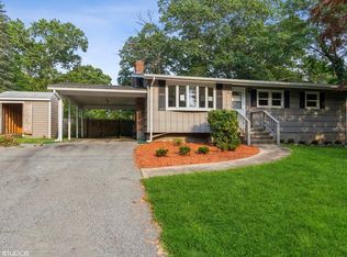 401 Turnpike St, Stoughton, MA 02072