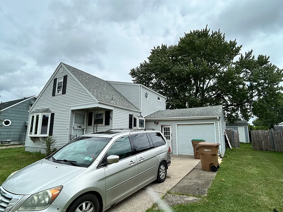 65 Lemoine Ave