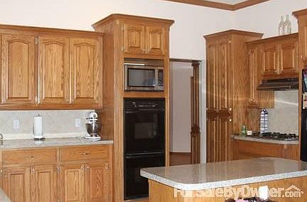 Kitchen 2
						:
						Island with power and high ceilings with recessed lighting.