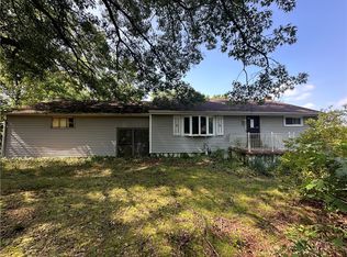 162 Foxwood Rd, Coraopolis, PA 15108