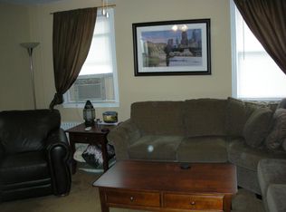 2716 E County Line Rd FLOOR 2, Ardmore, PA 19003