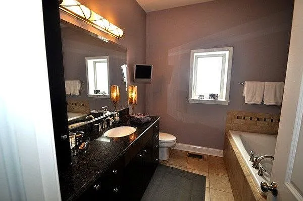 922 Warren Ave #201 — Photo 16
