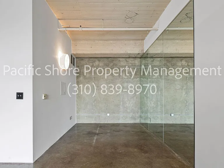 1855 Industrial St #408 — Photo 12