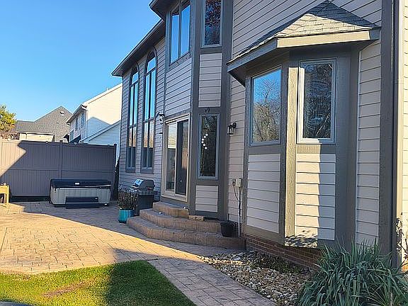 2nd image of 5379 Shorewood Dr