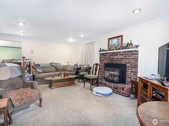 3rd image of 24498 Polte Road