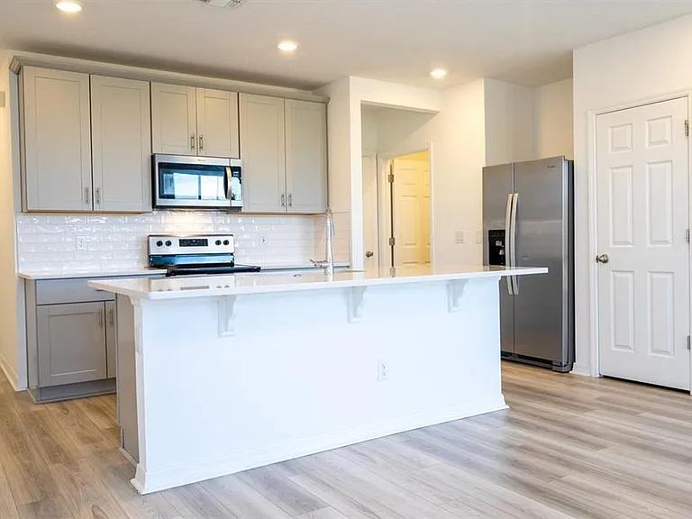 4549 Burrowing Owl Loop St — Photo 5