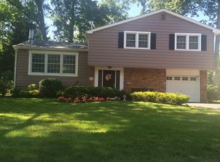 383 Charnwood Rd, New Providence, NJ 07974