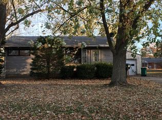 1246 N Jackson St, Bushnell, IL 61422
