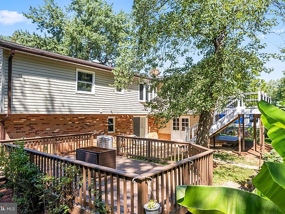 2nd image of 14826 Elmwood Dr