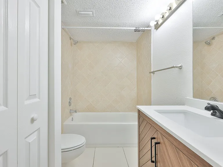 1934 Oyster Catcher Ln #923 — Photo 9