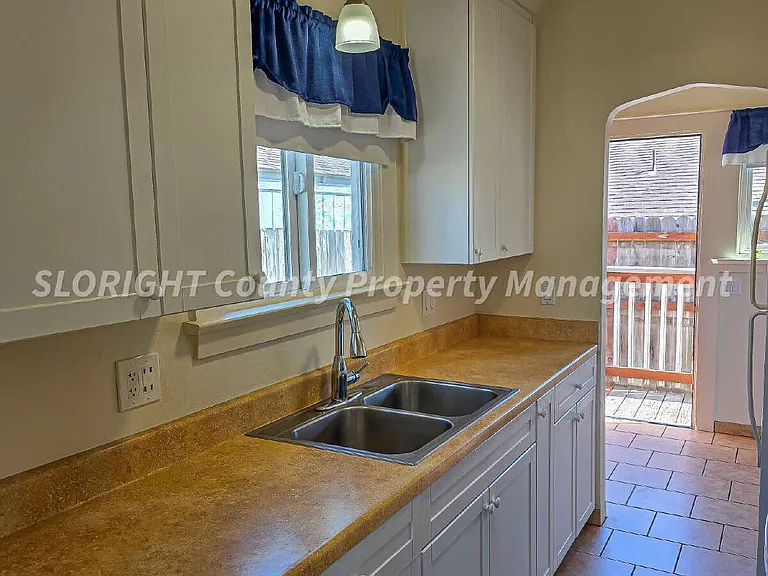 1545 S 13th St — Photo 5
